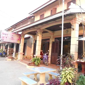 Central Backpacker Hostel Luang Prabang